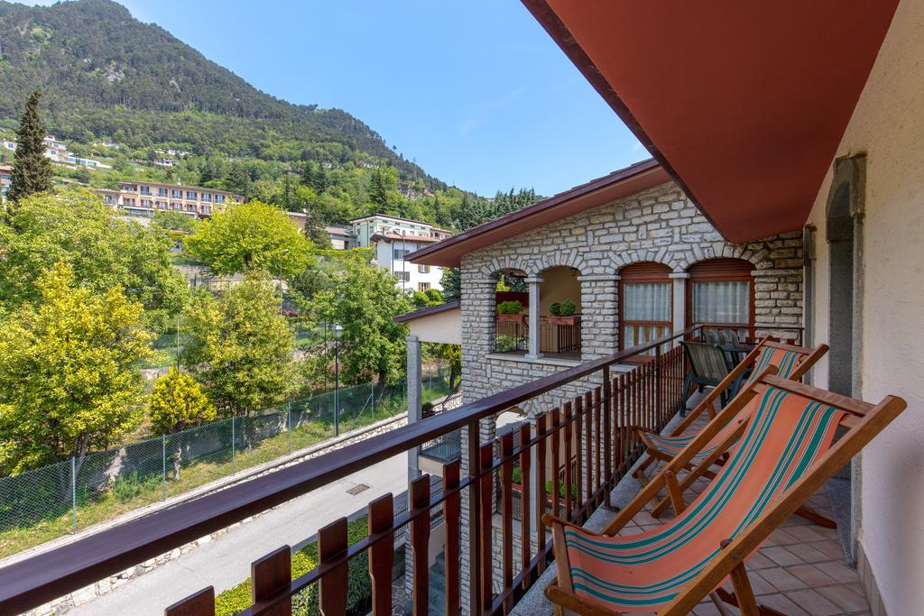 טיניאלה Villa Mariarosa Apartments מראה חיצוני תמונה