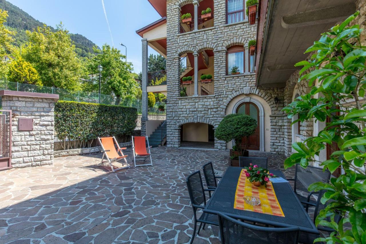 טיניאלה Villa Mariarosa Apartments מראה חיצוני תמונה