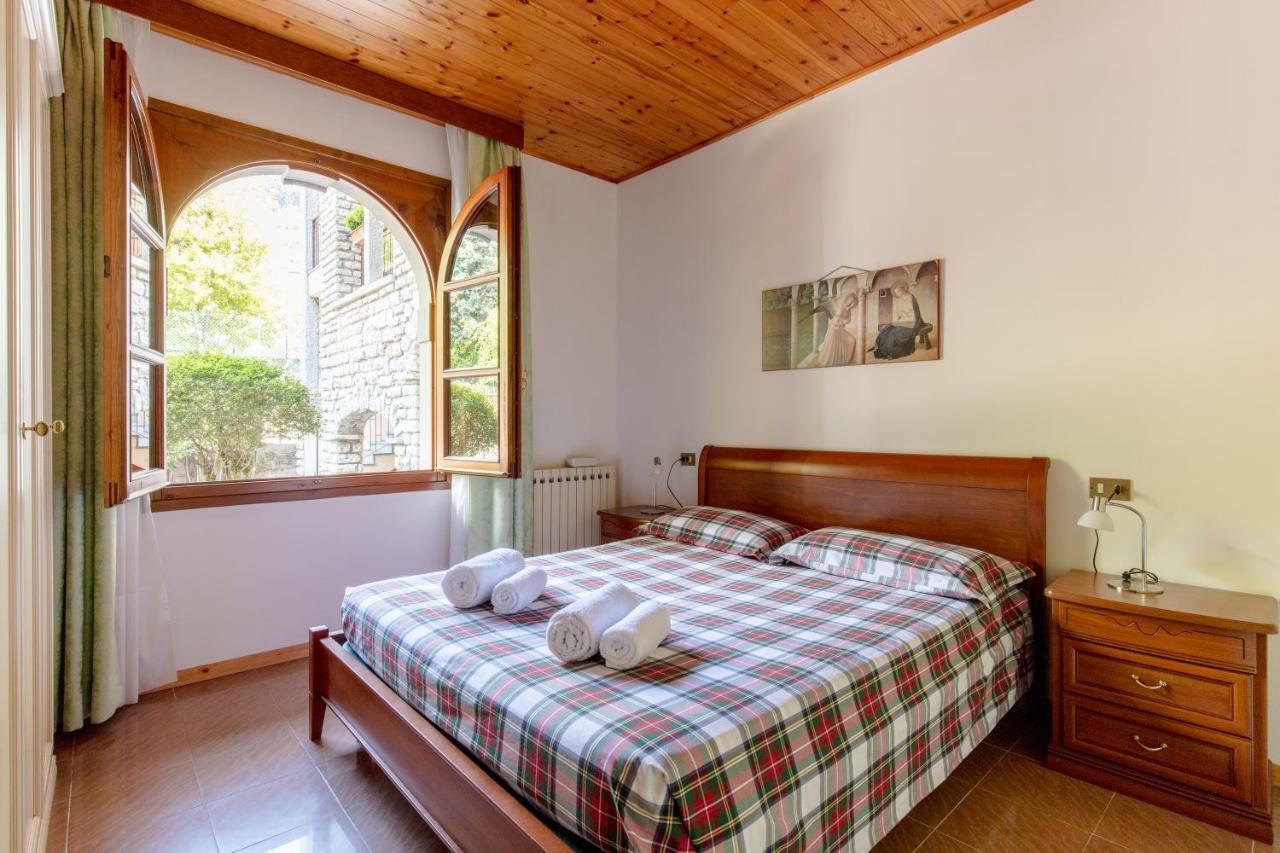 טיניאלה Villa Mariarosa Apartments מראה חיצוני תמונה